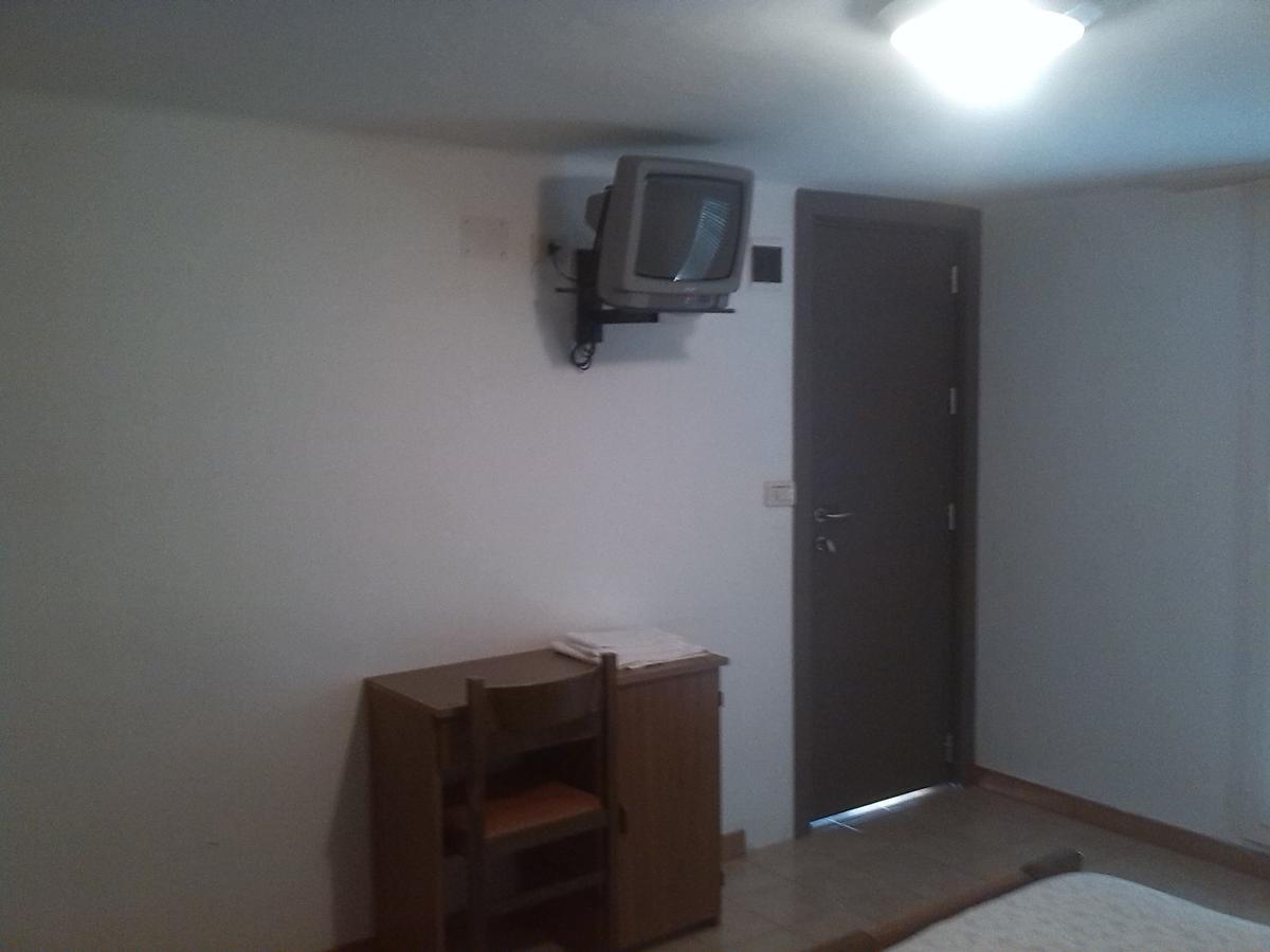 K2 Hotel Каттолика Экстерьер фото