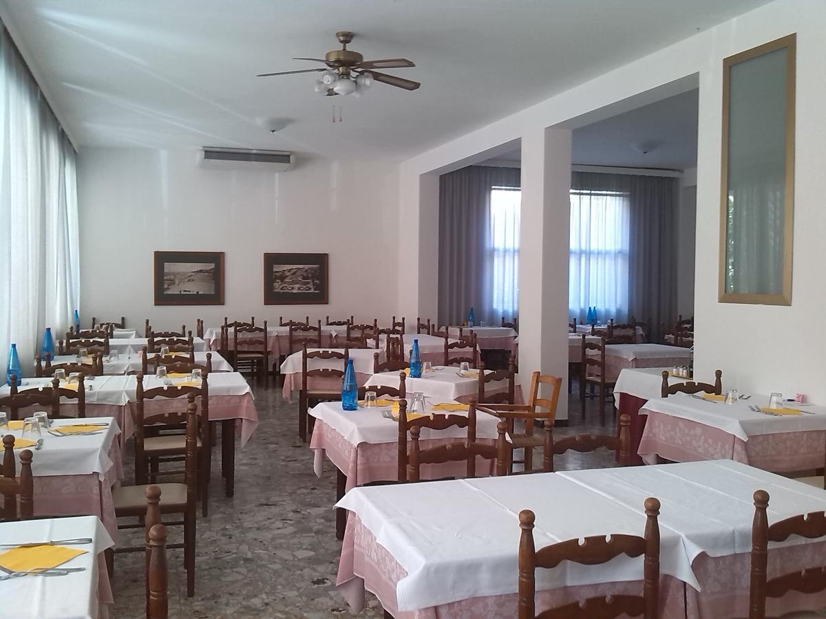 K2 Hotel Каттолика Экстерьер фото