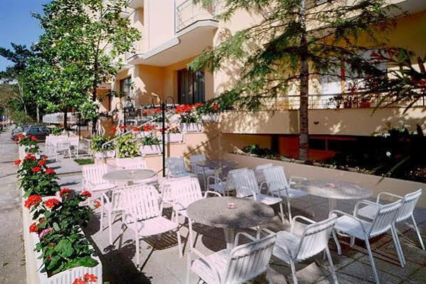 K2 Hotel Каттолика Экстерьер фото